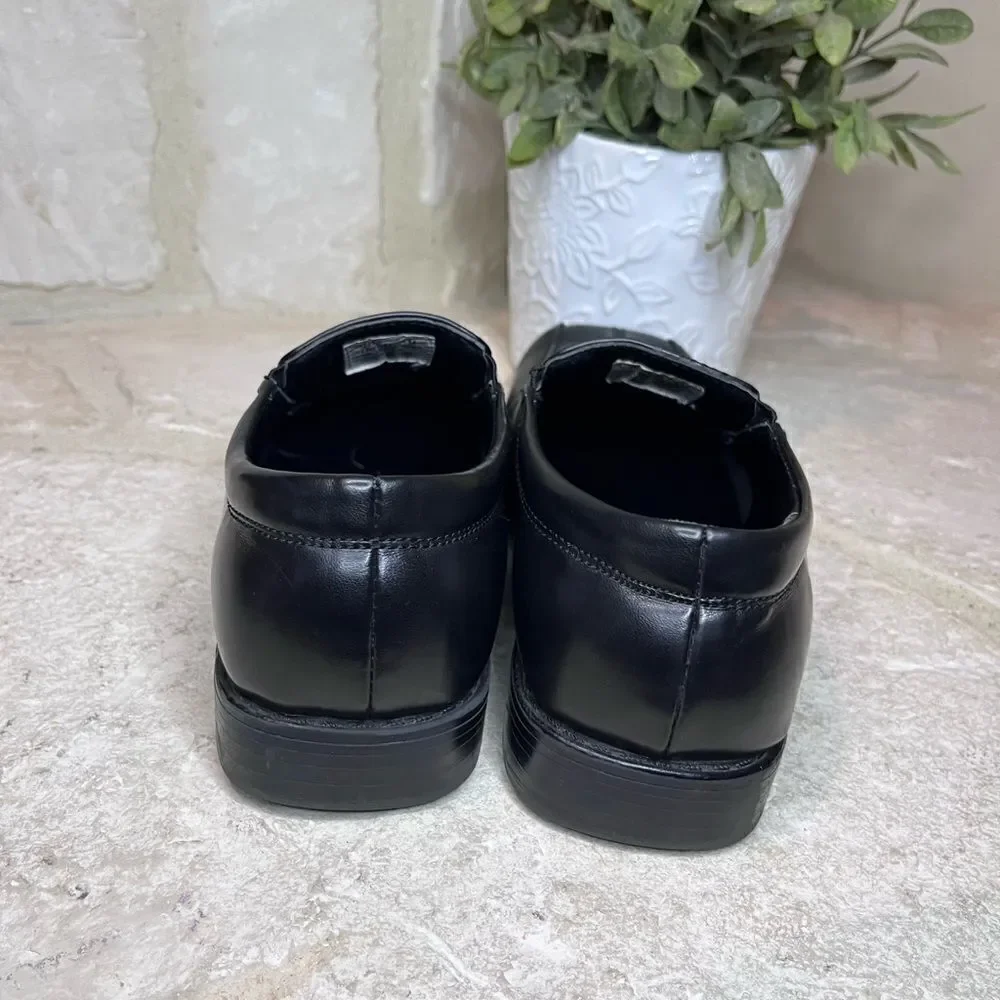Stacy Adams black dress loafers sz 4